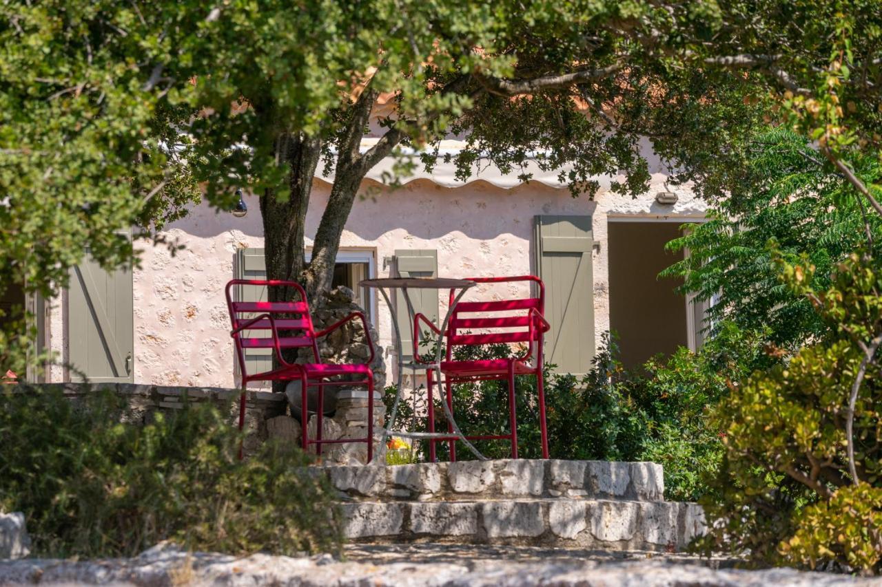 Stone Cottages Khalikerí Exterior photo